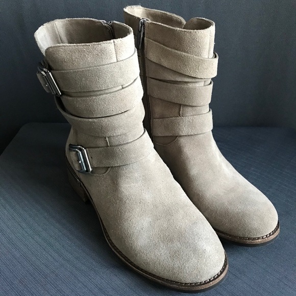 NWOT Vince Camuto Foxy Short Boots - Picture 16 of 16